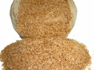 Wheat bran for animal feed / Wheat bran pellet